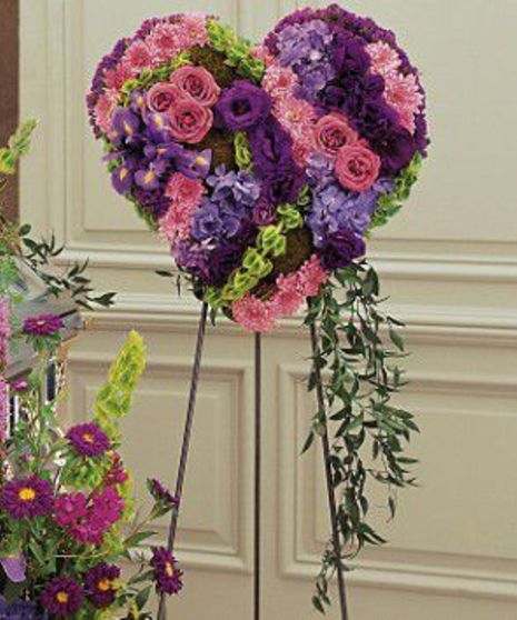 Graceful Tribute Heart