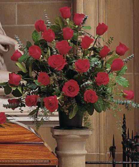 Blooming Red Roses Basket