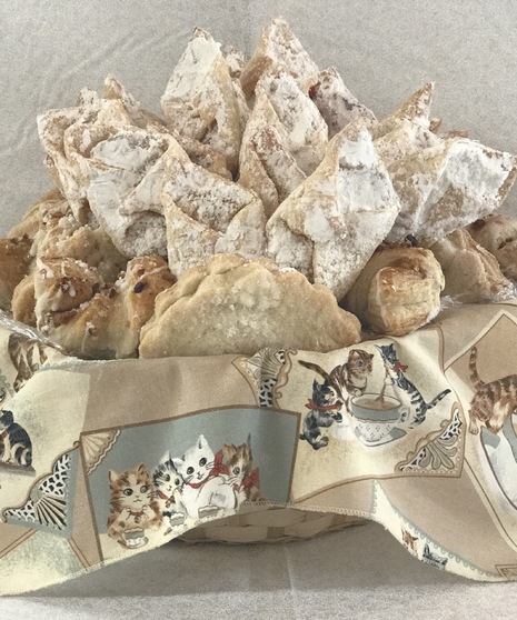 Medium All Pastry Basket 